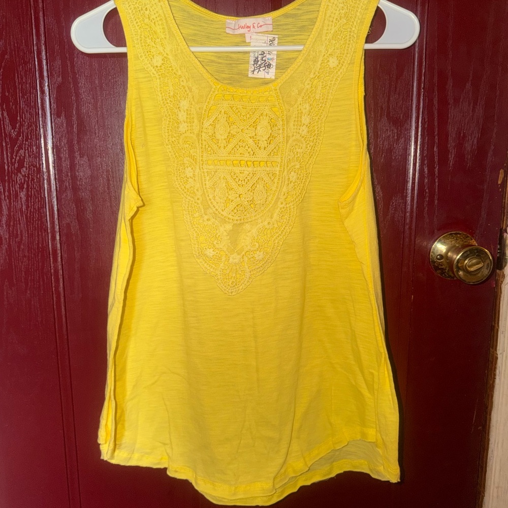 Lily & Me Bright Yellow Lace-Front Sleeveless Tank